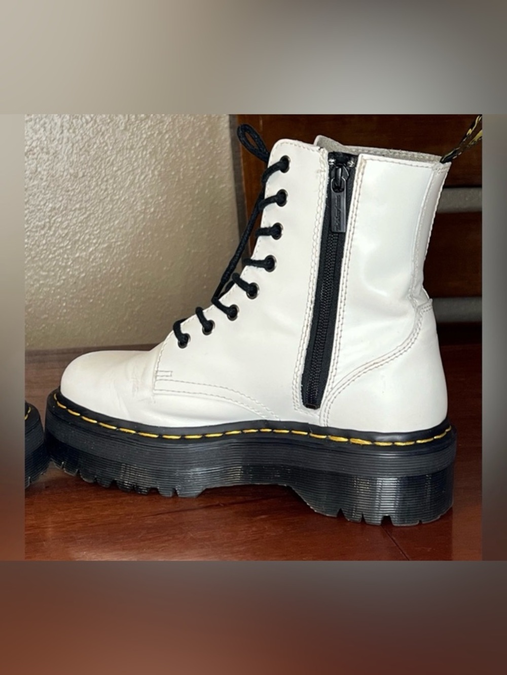 Dr. Doc Martens Jadon Platform Leather Zip Combat Boots Goth Grunge Festival - Picture 10 of 14